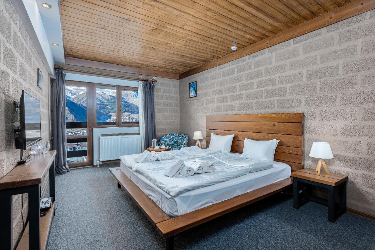 Alpine Lounge Boutique Hotel كازباجي المظهر الخارجي الصورة