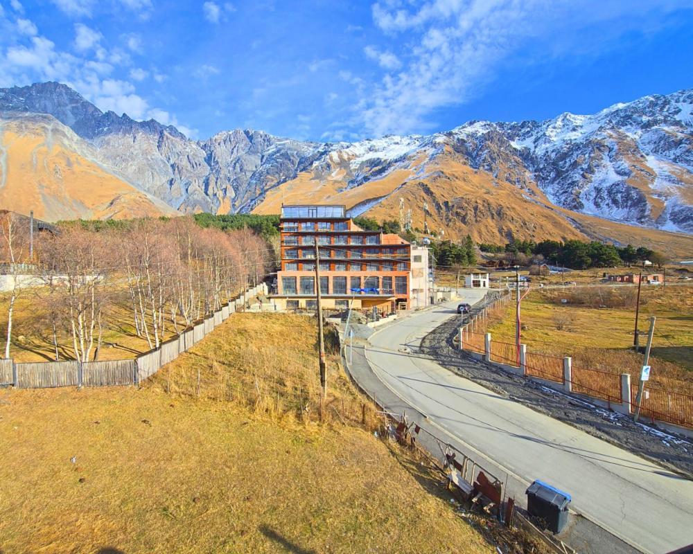 Alpine Lounge Boutique Hotel كازباجي الغرفة الصورة