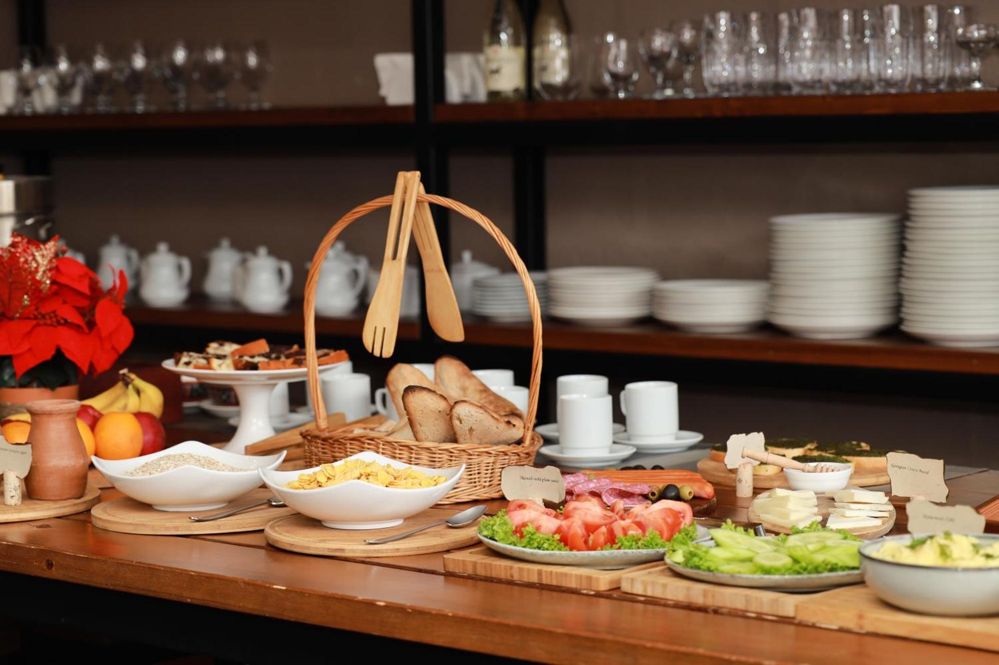 Alpine Lounge Boutique Hotel كازباجي المظهر الخارجي الصورة
