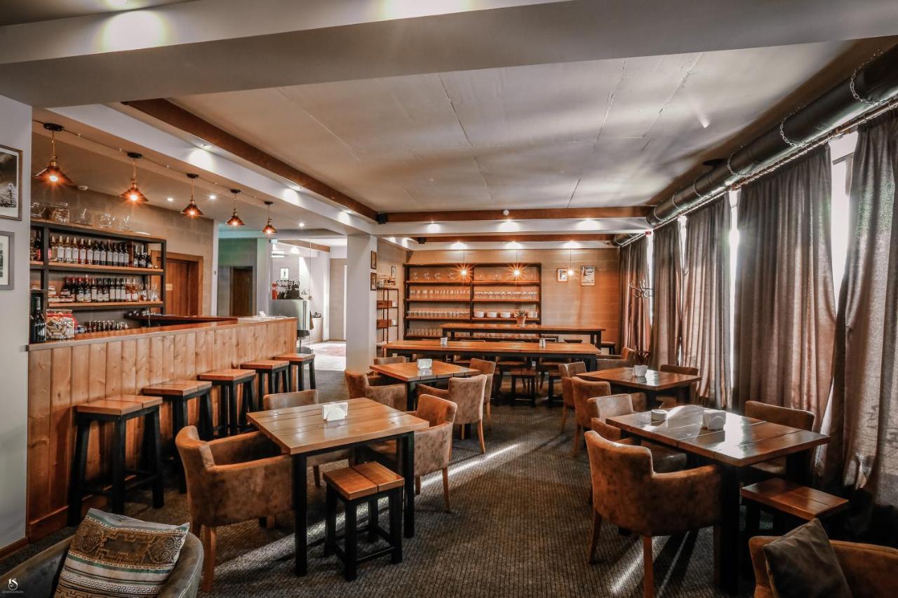 Alpine Lounge Boutique Hotel كازباجي المظهر الخارجي الصورة